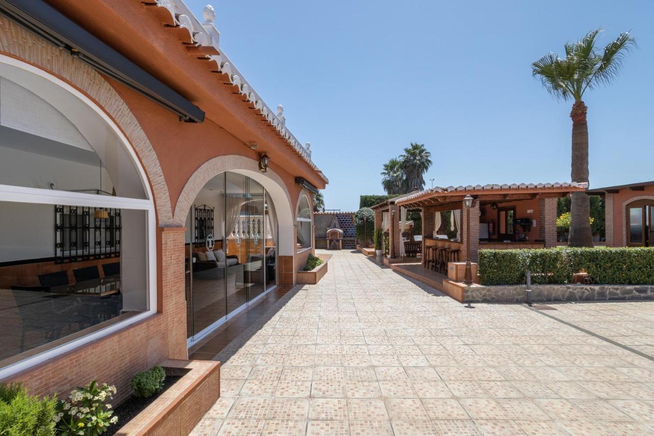 Villa Torres Motril Bagian luar foto