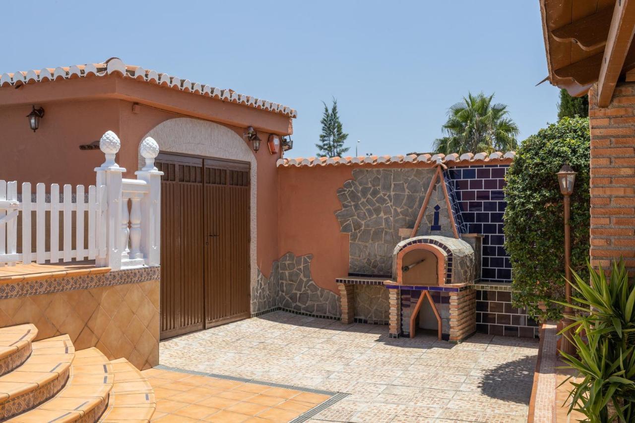 Villa Torres Motril Bagian luar foto